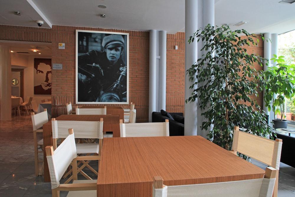 B&B Hotel Milano Cologno Studios Cologno Monzese Exterior foto