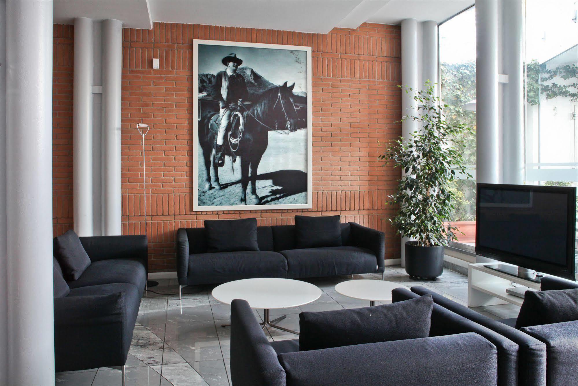 B&B Hotel Milano Cologno Studios Cologno Monzese Exterior foto